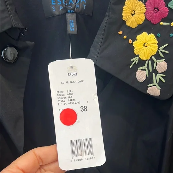 Escada Black Cape with Floral Embroidery - Picture 2 of 5